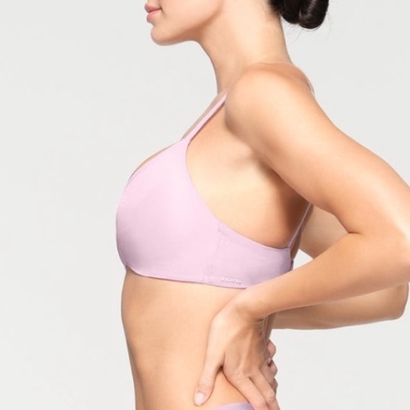 NEW SKIMS WIRELESS FORM T SHIRT DEMI BRA BABY PINK 36C - Picture 2 of 6